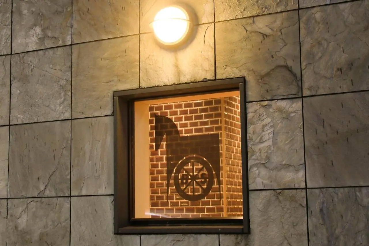 Richmond Hotel Yokohama-Bashamichi Йокогама